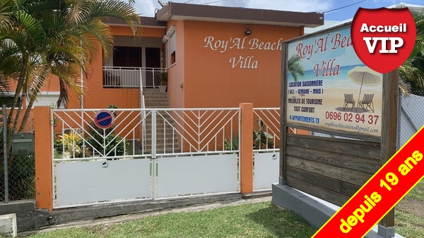 ROY&#39;AL BEACH HOLIDAYS